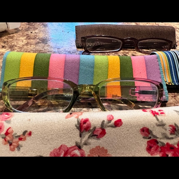 Readers 1.50 - Picture 8 of 8